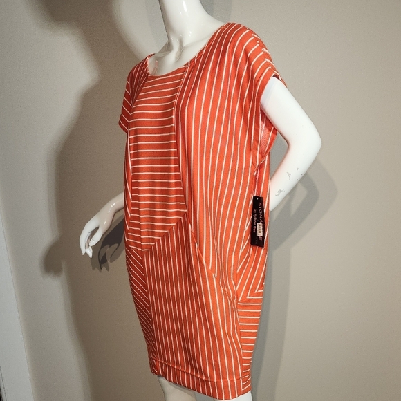 Robbie Bee Orange Midi Dress with Dolman Sleeves and Scoop Neck - Picture 8 of 11